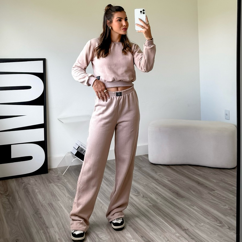Conjunto Moletom Feminino Blusa manga longa Flanelado Veludo sem bordado cropped + calça pantalona