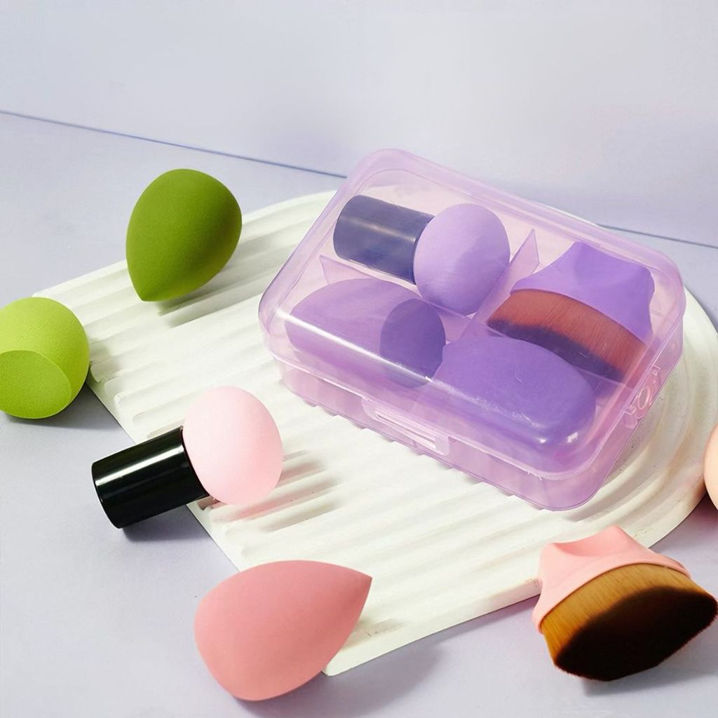 Conjunto de Maquiagem com Estojo e Esponjas Profissionais + Pincel para Base Corretivo e Acabamento